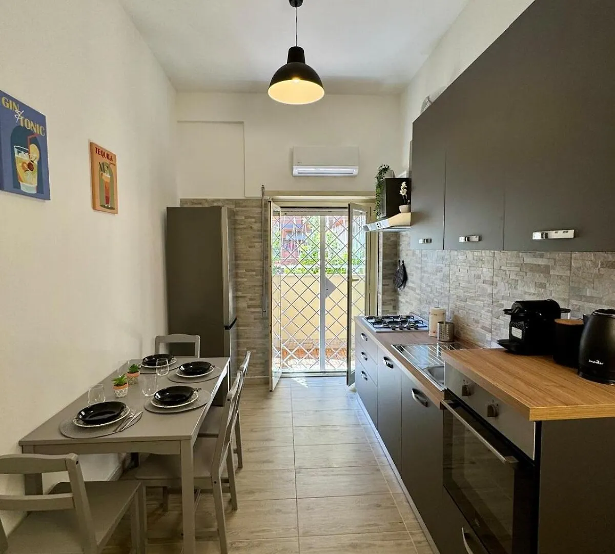 Διαμέρισμα The Roman Stop Apartment-Metro A